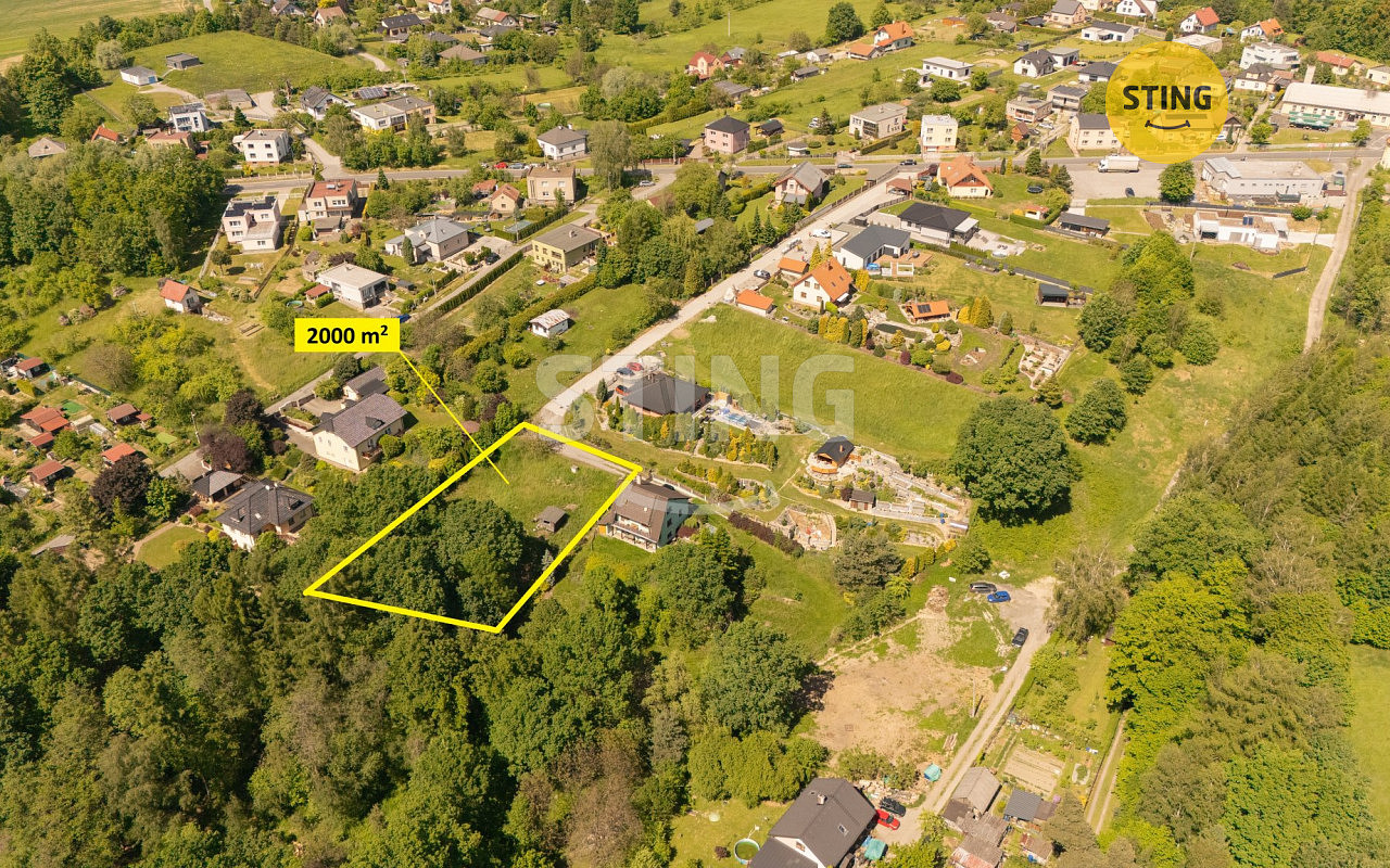 Prodej stavebního pozemku 2 000 m²