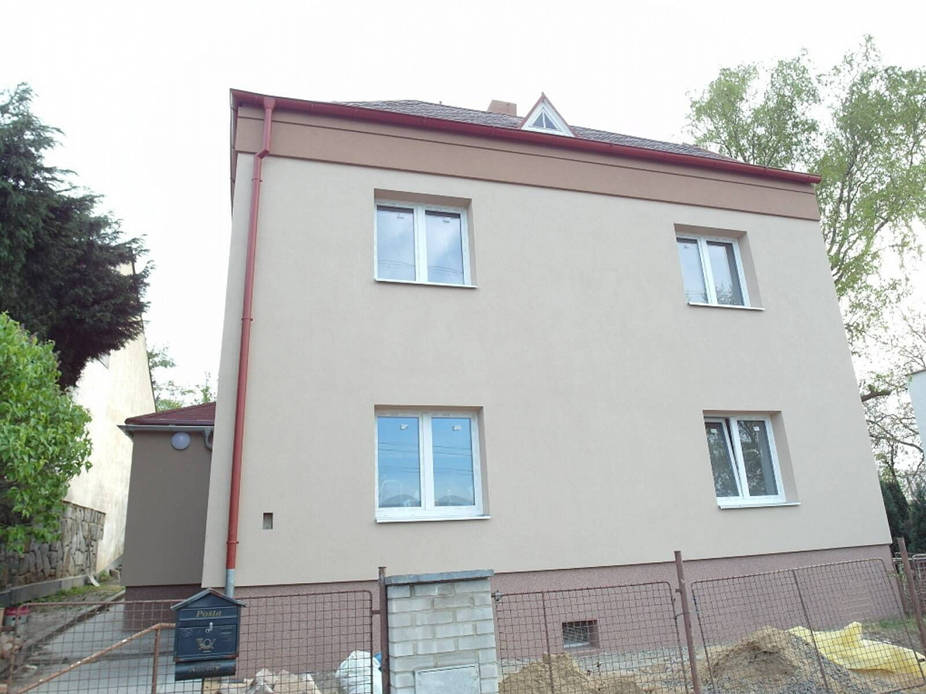 8 rooms, 250.0 m² in Teplice
