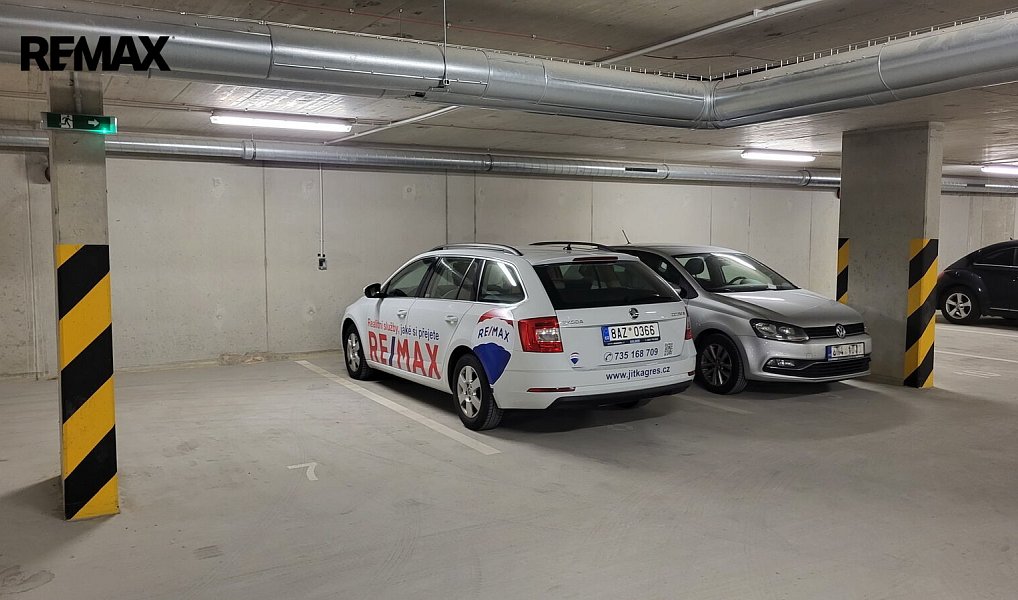 Prodej garážového stání ul. Aloise Rašína, Olomouc, Olomouc – náhled fotky 3