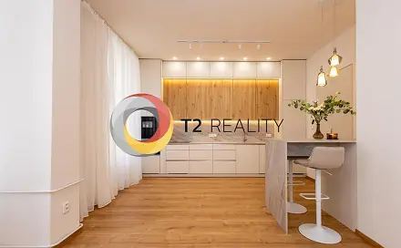 Pronájem bytu 4+kk 91 m², Kroftova, Praha 5 - Smíchov