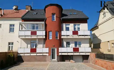 Prodej bytu 1+1 40 m², Erenburgova, Olomouc - Hejčín