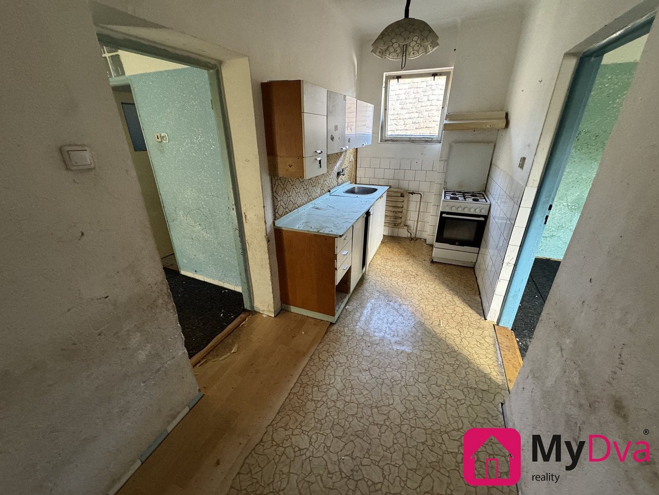 Pronájem domu 200 m² s pozemkem 30 m² – fotografie 5