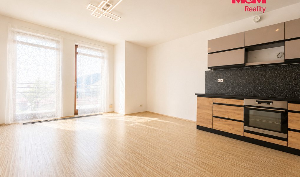 Prodej bytu 3+kk 75 m², Veleň – náhled fotky 3