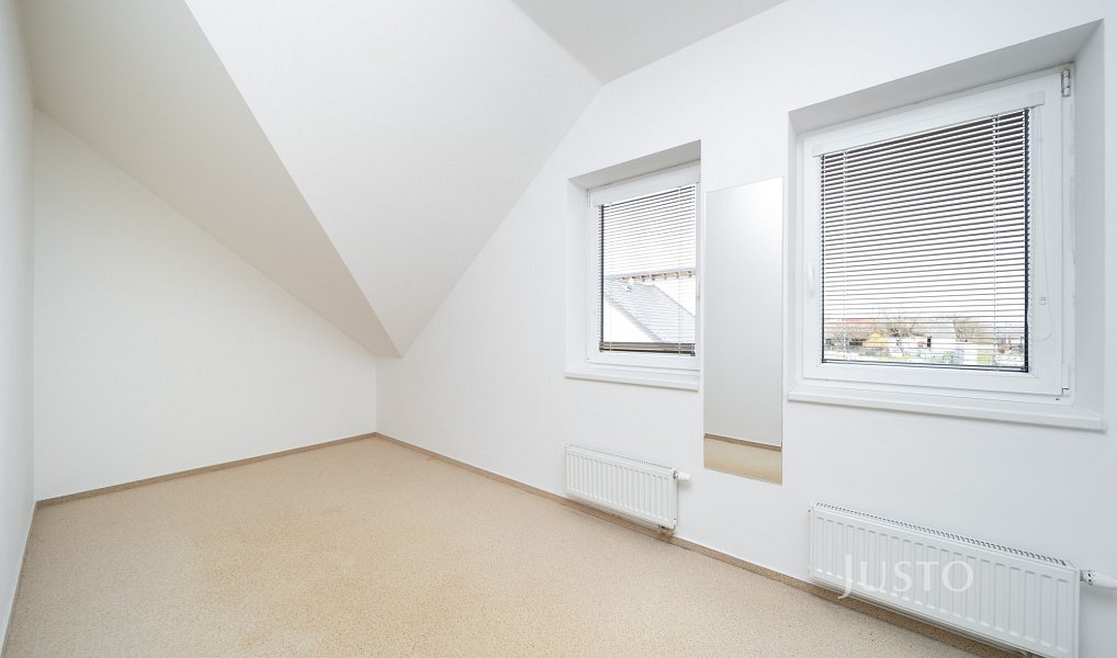 Prodej domu 141 m² s pozemkem 385 m², Třeboň – náhled fotky 27