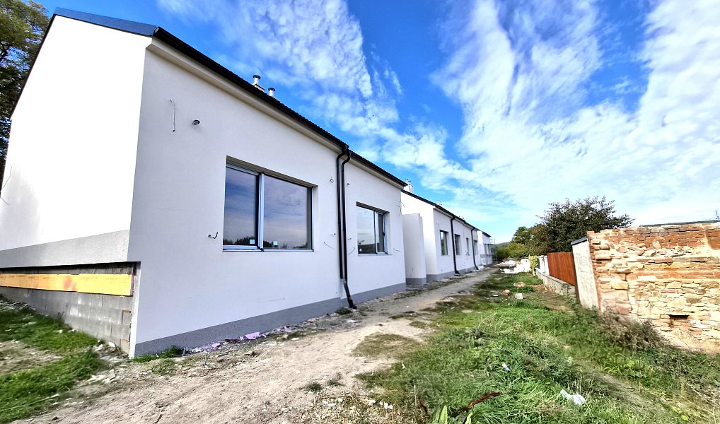 Prodej domu 118 m² s pozemkem 224 m², Oslavany – Padochov, okres Brno-venkov