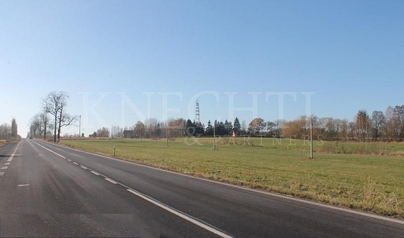Prodej komerčního pozemku 81 320 m² – fotografie 3