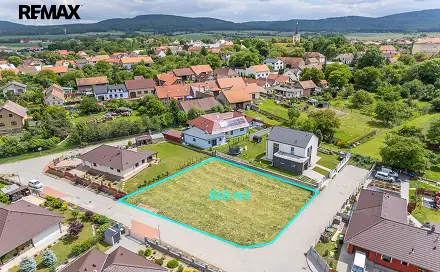 Prodej stavebního pozemku 810 m², Hostomice, okres Beroun