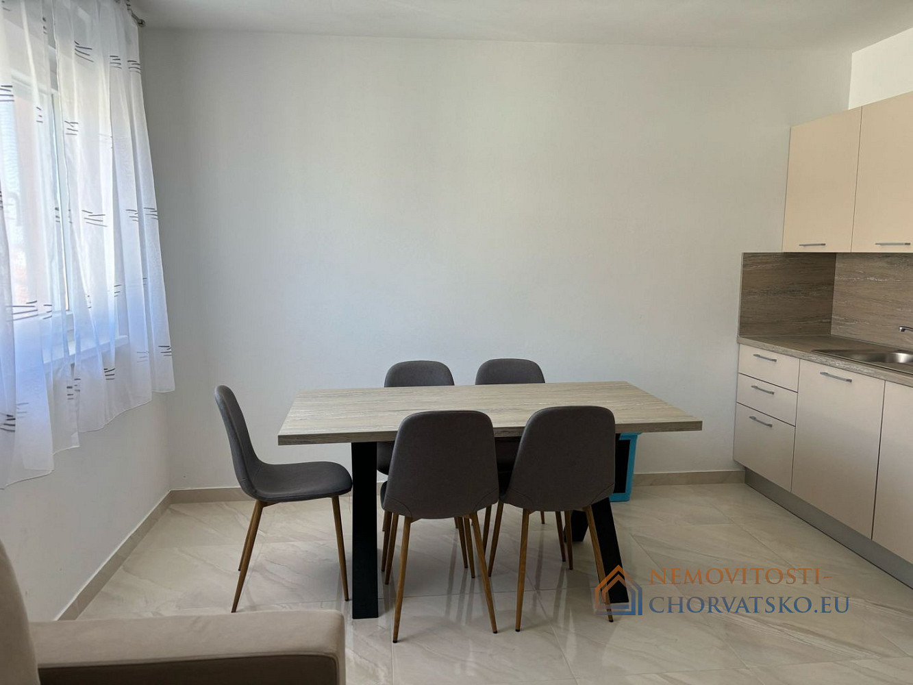Prodej bytu 2+kk 61 m² - Widok 4