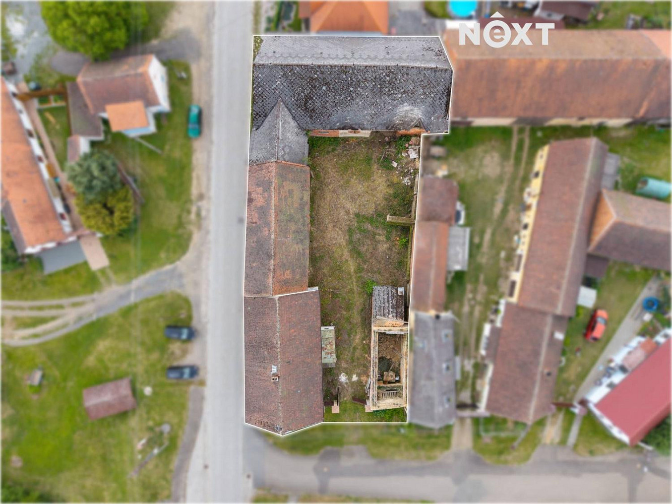 Prodej domu 140 m² s pozemkem 1 061 m² — photo 2