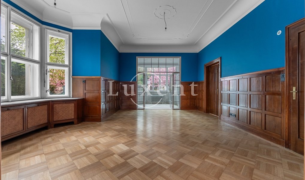 Prodej domu 726 m² s pozemkem 945 m², Praha – náhled fotky 10