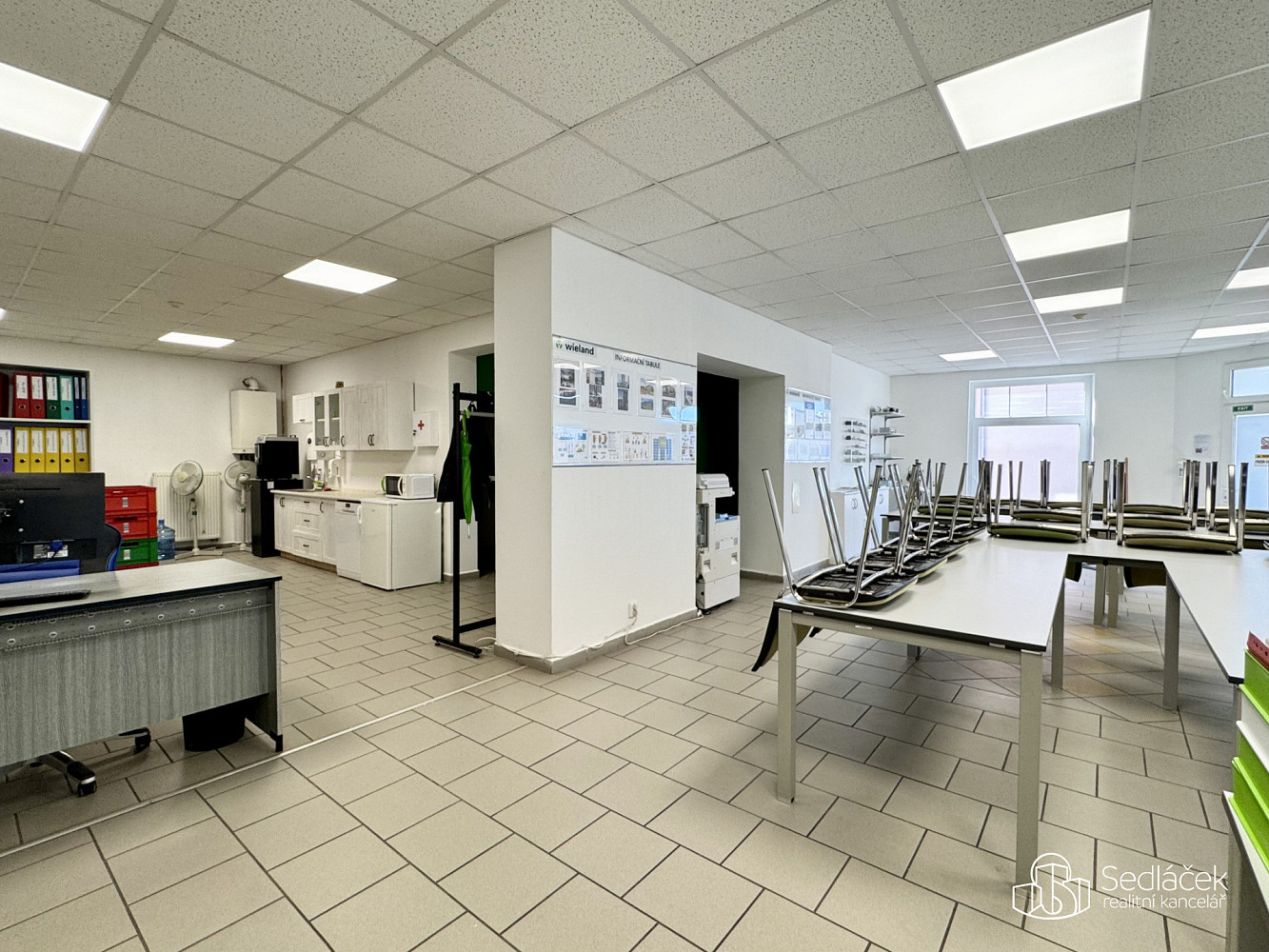 Pronájem obchodních prostor 100 m² – fotografie 4