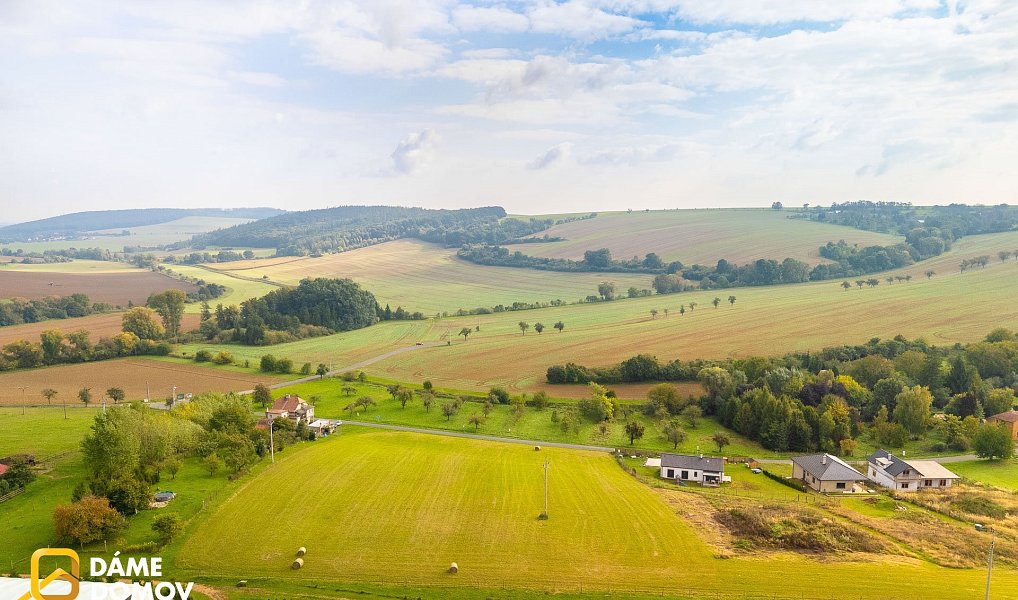 Prodej stavebního pozemku 3 050 m², Soběsuky – náhled fotky 9