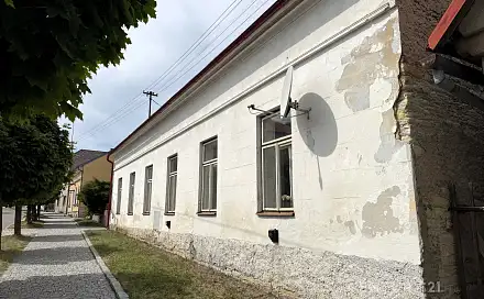Prodej domu 180 m² s pozemkem 489 m², kap. Svatoně, Předhradí, okres Chrudim