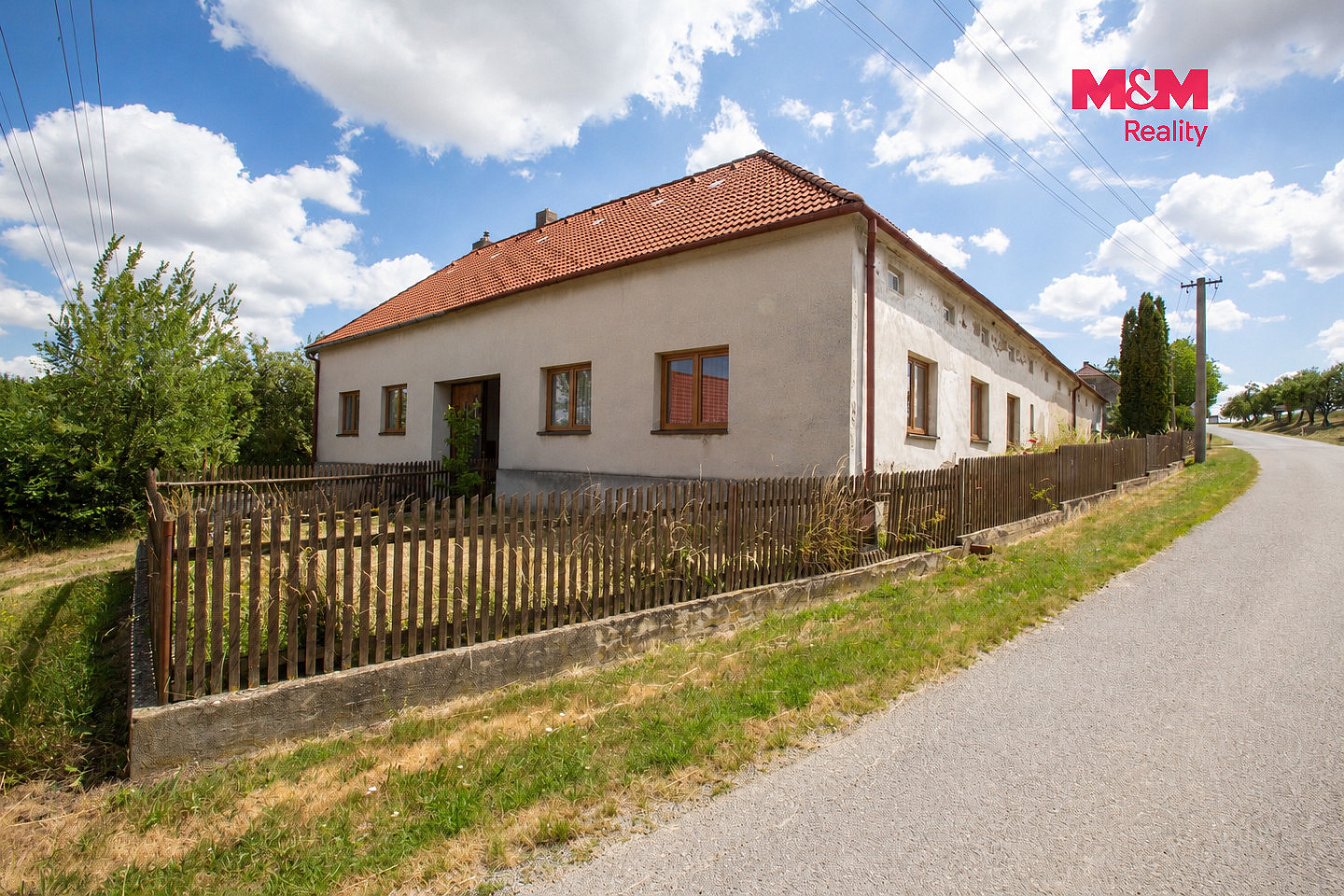 Prodej domu 189 m² s pozemkem 2 183 m² – fotografie 2