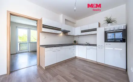 Prodej bytu 3+kk 81 m², Břežany II, okres Kolín