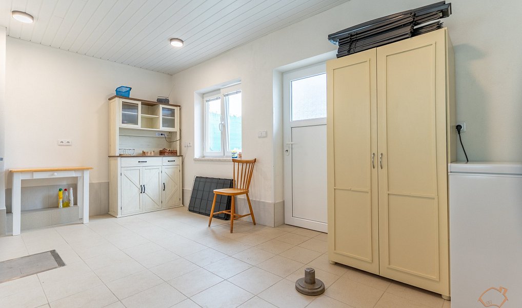 Prodej domu 246 m² s pozemkem 271 m², Zbýšov – náhled fotky 37