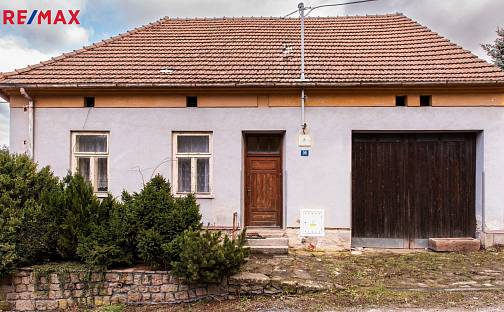 Prodej domu 220 m² s pozemkem 920 m², Hluboké Dvory, okres Brno-venkov