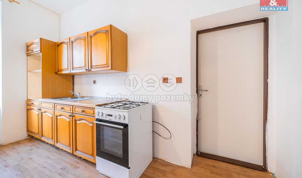 Prodej nájemního domu, činžáku 370 m², Aš – náhled fotky 13
