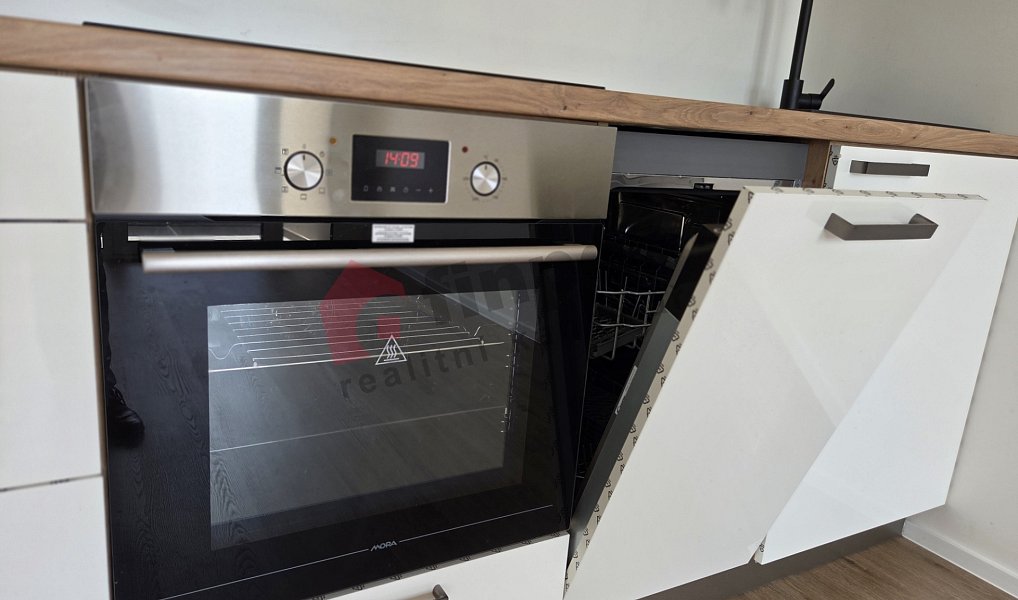 Pronájem bytu 1+kk 40 m², Olomouc – náhled fotky 7