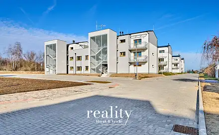 Pronájem bytu 2+kk 56 m², Třešňová, Znojmo - Přímětice