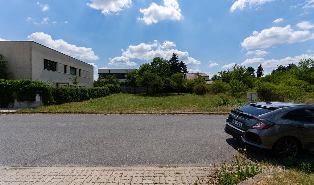 Prodej stavebního pozemku 553 m², Praha – náhled fotky 11