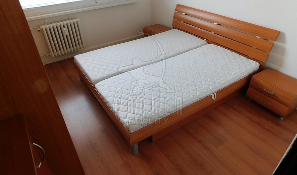 Prodej bytu 3+1 80 m², Praha – náhled fotky 8