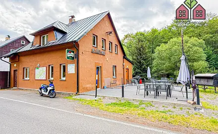Prodej domu 216 m² s pozemkem 353 m², Český Jiřetín, okres Most