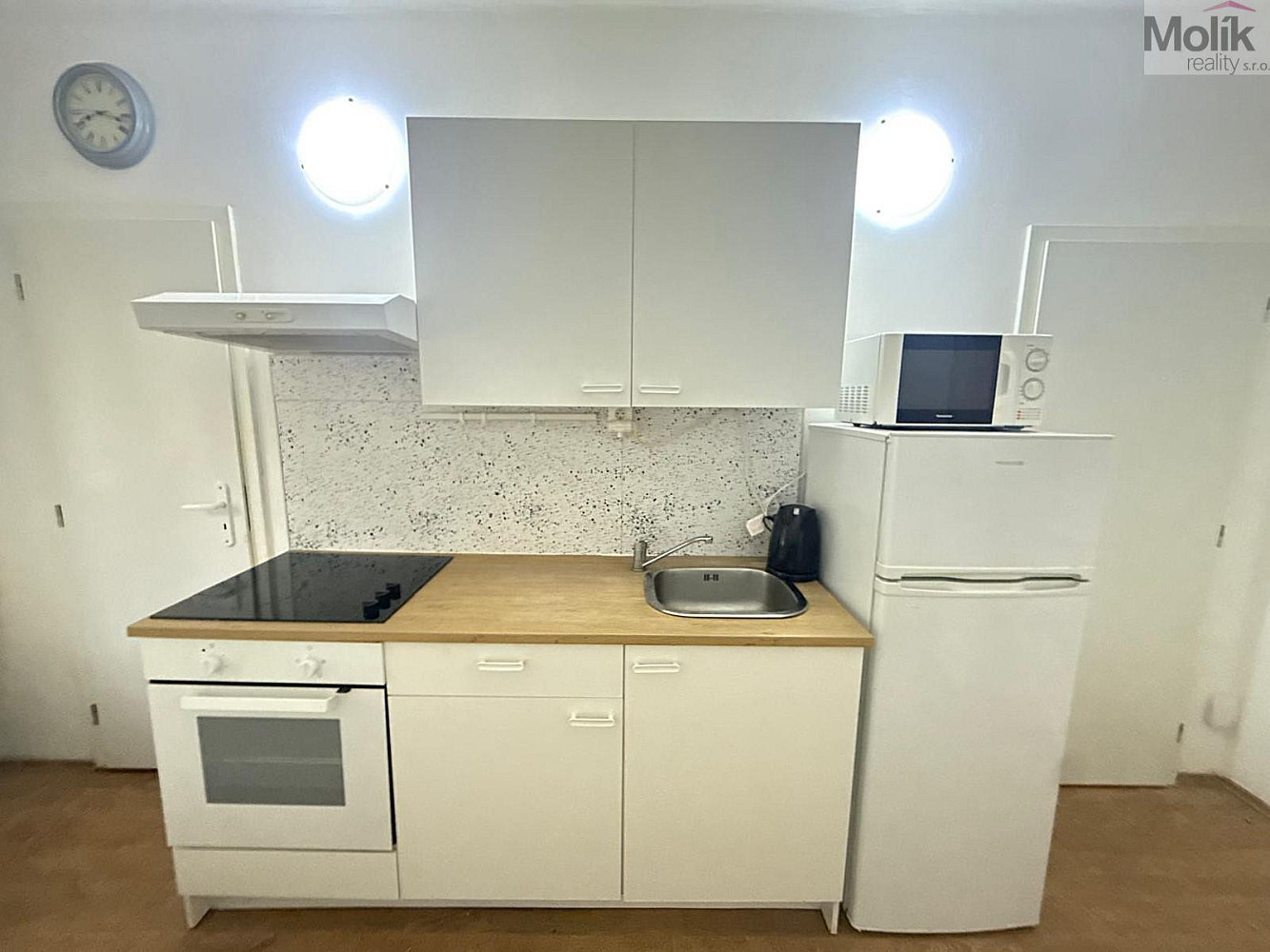 Pronájem bytu 1+kk 22 m² – fotografie 5