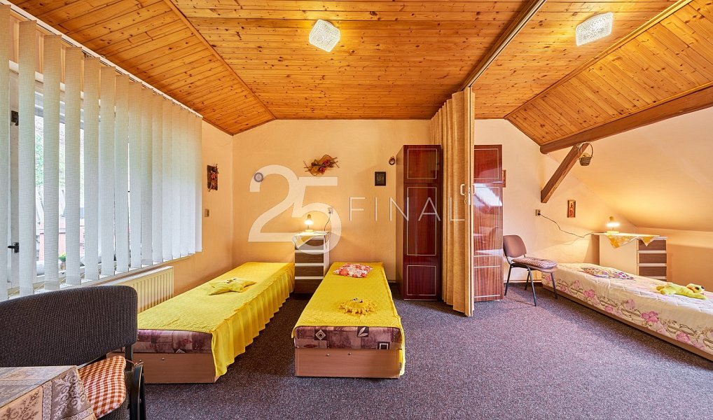 Prodej domu 141 m² s pozemkem 483 m², Úpice – náhled fotky 7