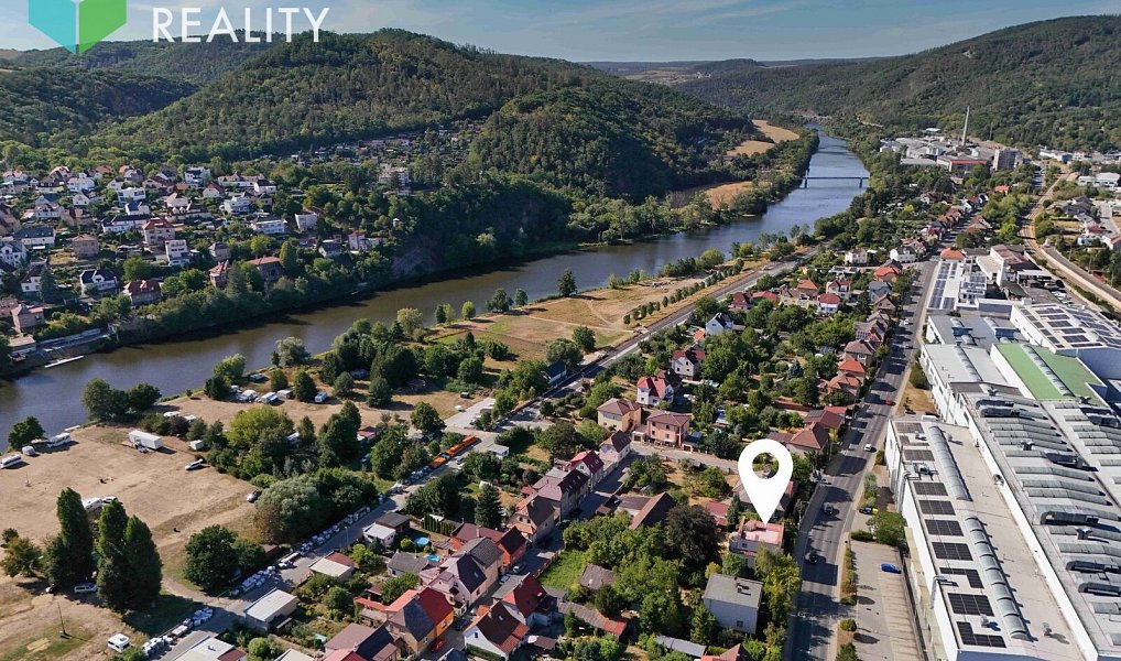 Prodej domu 220 m² s pozemkem 831 m², Beroun – náhled fotky 46
