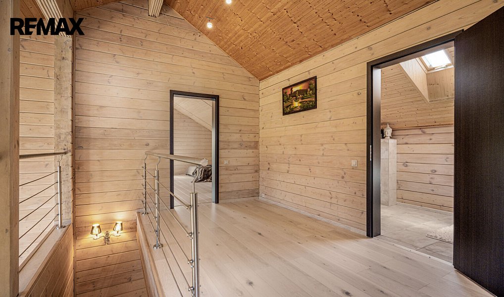 Prodej domu 226 m² s pozemkem 793 m², Popovičky – náhled fotky 12