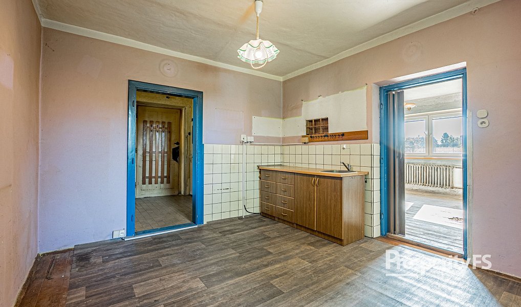 Prodej domu 180 m² s pozemkem 3 422 m², Ropice – náhled fotky 17