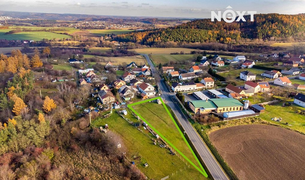 Prodej stavebního pozemku 1 672 m², Příčina – náhled fotky 4
