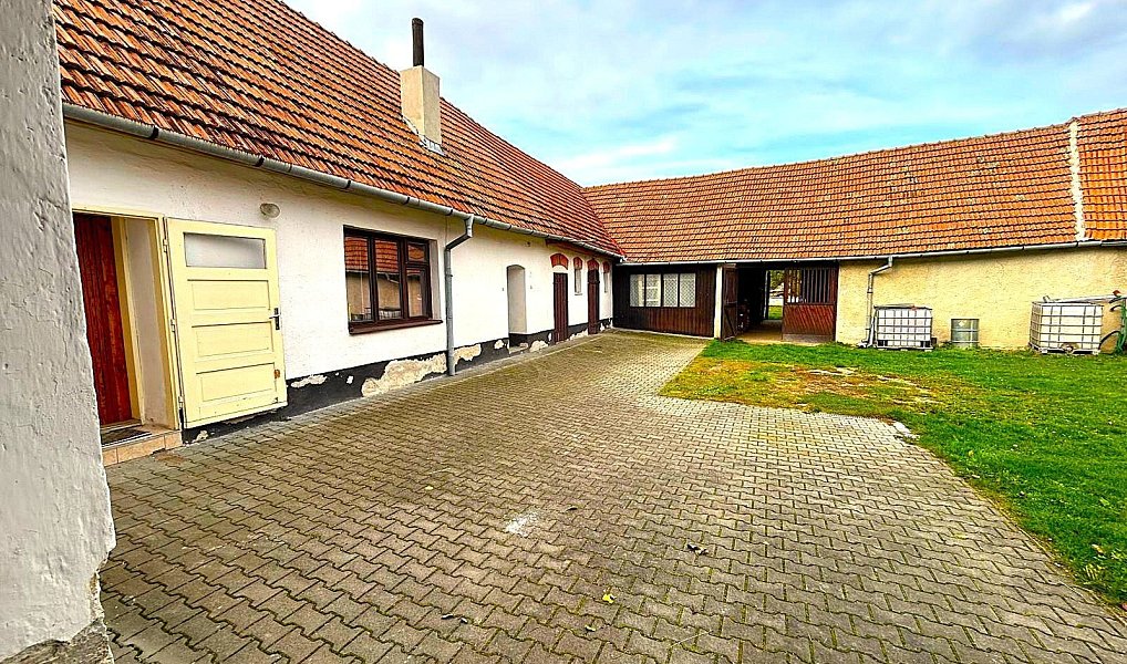 Pronájem stavebního pozemku 173 500 m², Kramolín – náhled fotky 4