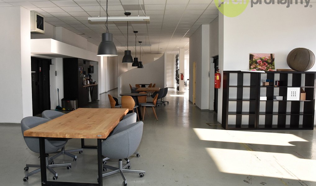 Pronájem výrobních prostor 701 m², Ostrava – náhled fotky 6