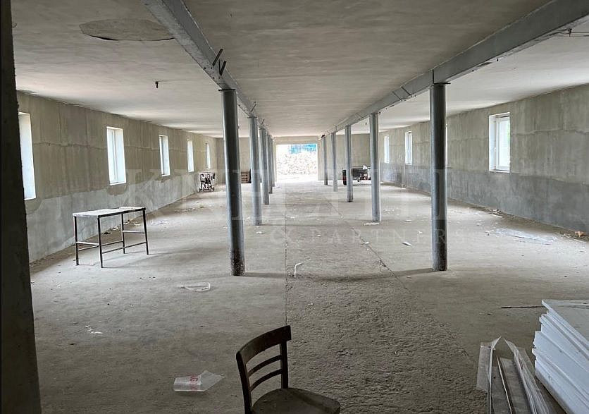 Pronájem výrobních prostor 5 626 m² – fotografie 2