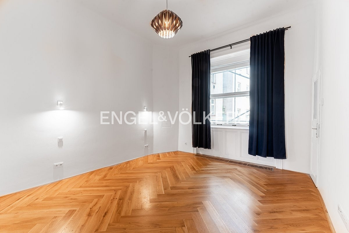 Pronájem bytu 3+kk 106 m² — photo 4