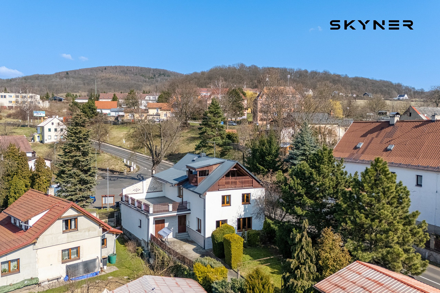 Prodej domu 300 m² s pozemkem 585 m² – fotografie 4