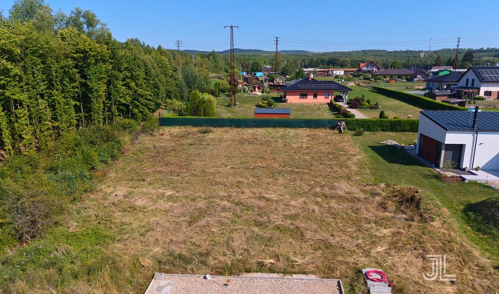 Prodej stavebního pozemku 2 075 m², Lomnice – náhled fotky 6
