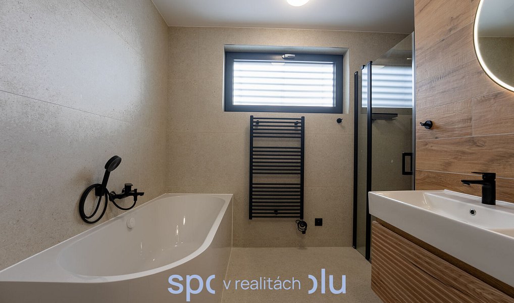 Prodej domu 113 m² s pozemkem 702 m², Zlámanec – náhled fotky 23