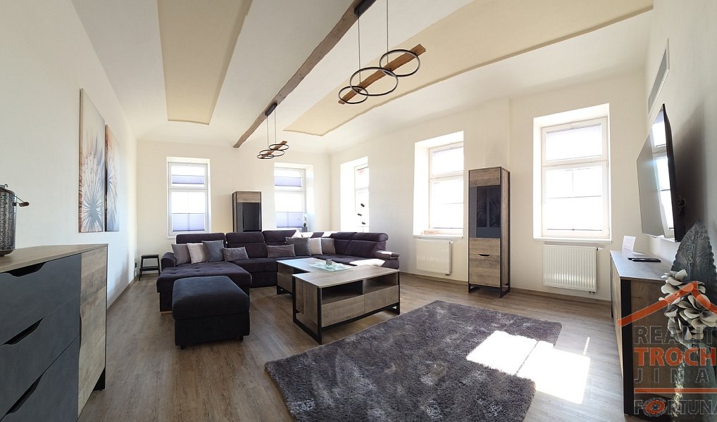 Prodej komerčního objektu (jiného typu) 715 m², Trutnov – náhled fotky 2