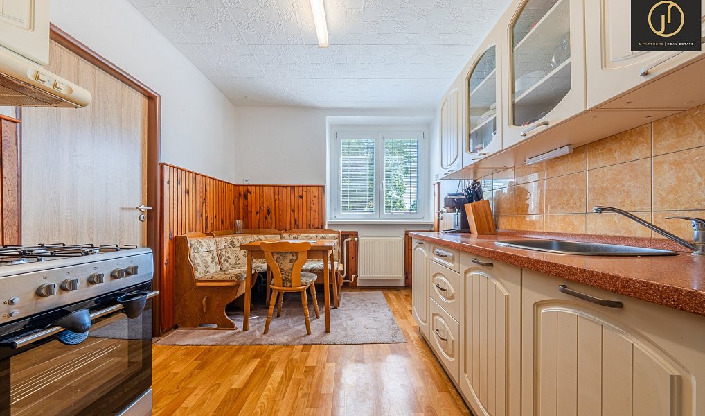 Prodej domu 105 m² s pozemkem 939 m², Jirny – náhled fotky 8