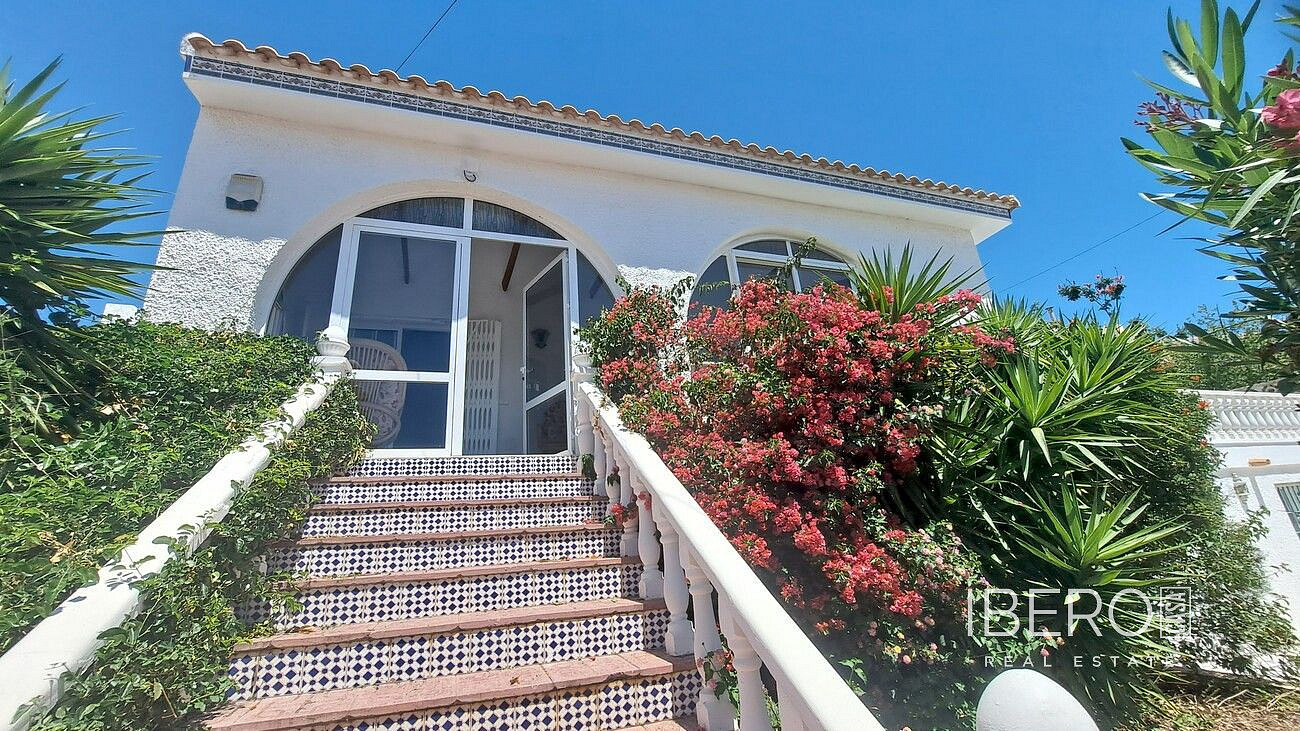 Prodej domu 173 m² s pozemkem 437 m² - Vista 4