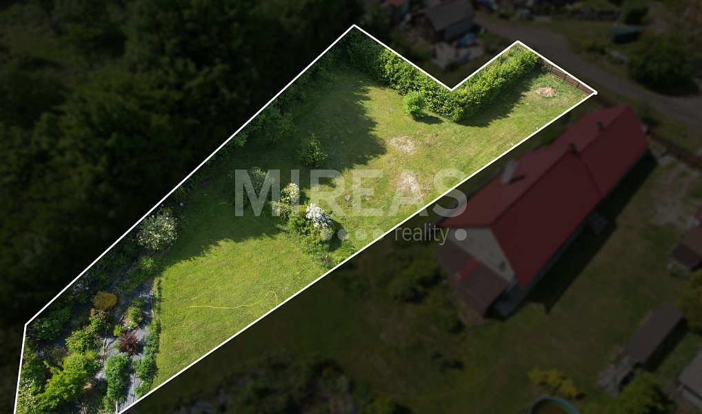 Prodej stavebního pozemku 963 m², Loučeň – náhled fotky 3