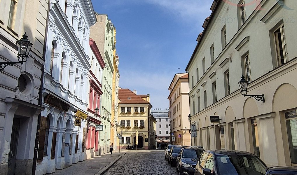 Pronájem bytu 4+1 102 m², Plzeň – náhled fotky 13