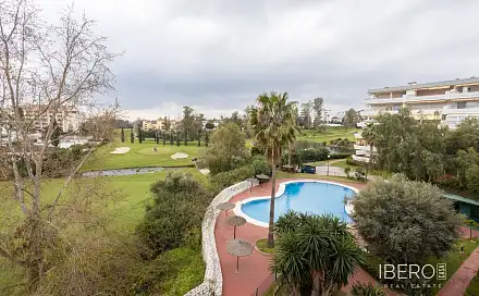 Prodej bytu 4+kk 135 m², Guadalmina Alta, Španělsko