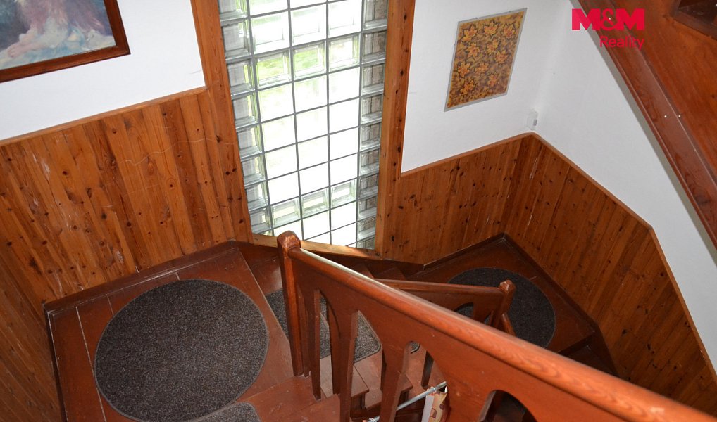 Prodej domu 250 m² s pozemkem 750 m², Hronov – náhled fotky 12