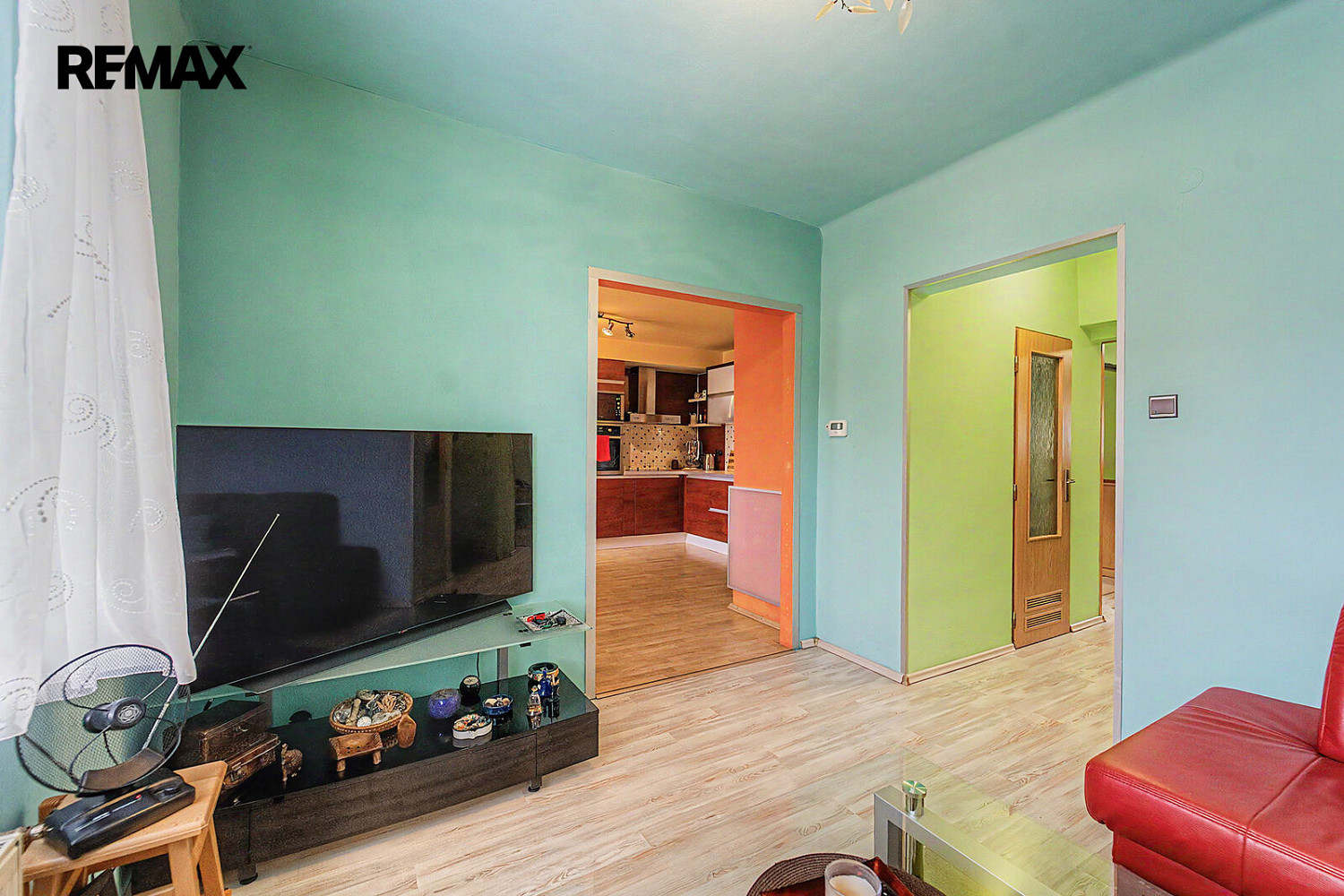 Prodej domu 71 m² s pozemkem 377 m² – fotografie 2