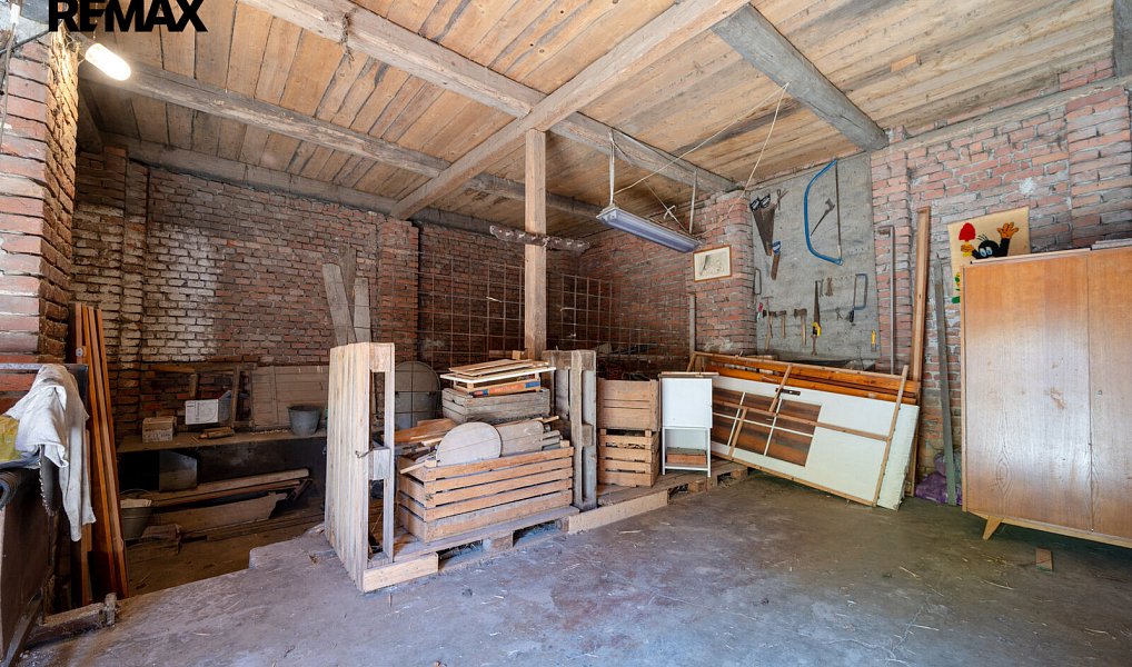 Prodej domu 230 m² s pozemkem 941 m², Kvasiny – náhled fotky 31