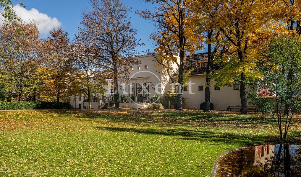 Prodej domu 1 585 m² s pozemkem 6 505 m², Trnová – náhled fotky 29